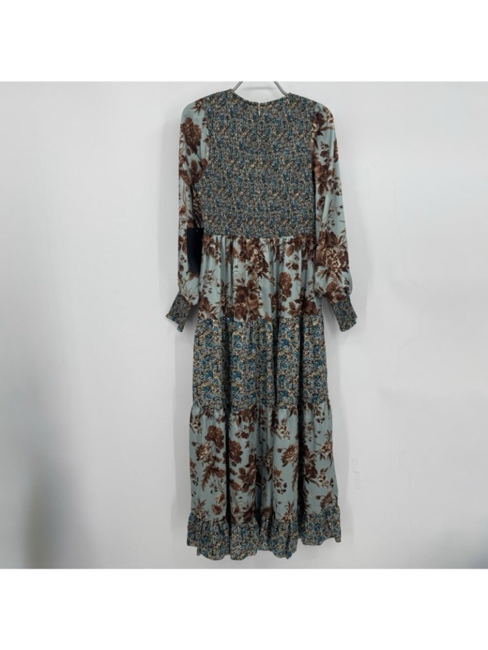 Tuckernuck Robin's Egg Floral Libby Dress sz M Long Sleeve Smocked Maxi NWT $298 - Picture 5 of 9